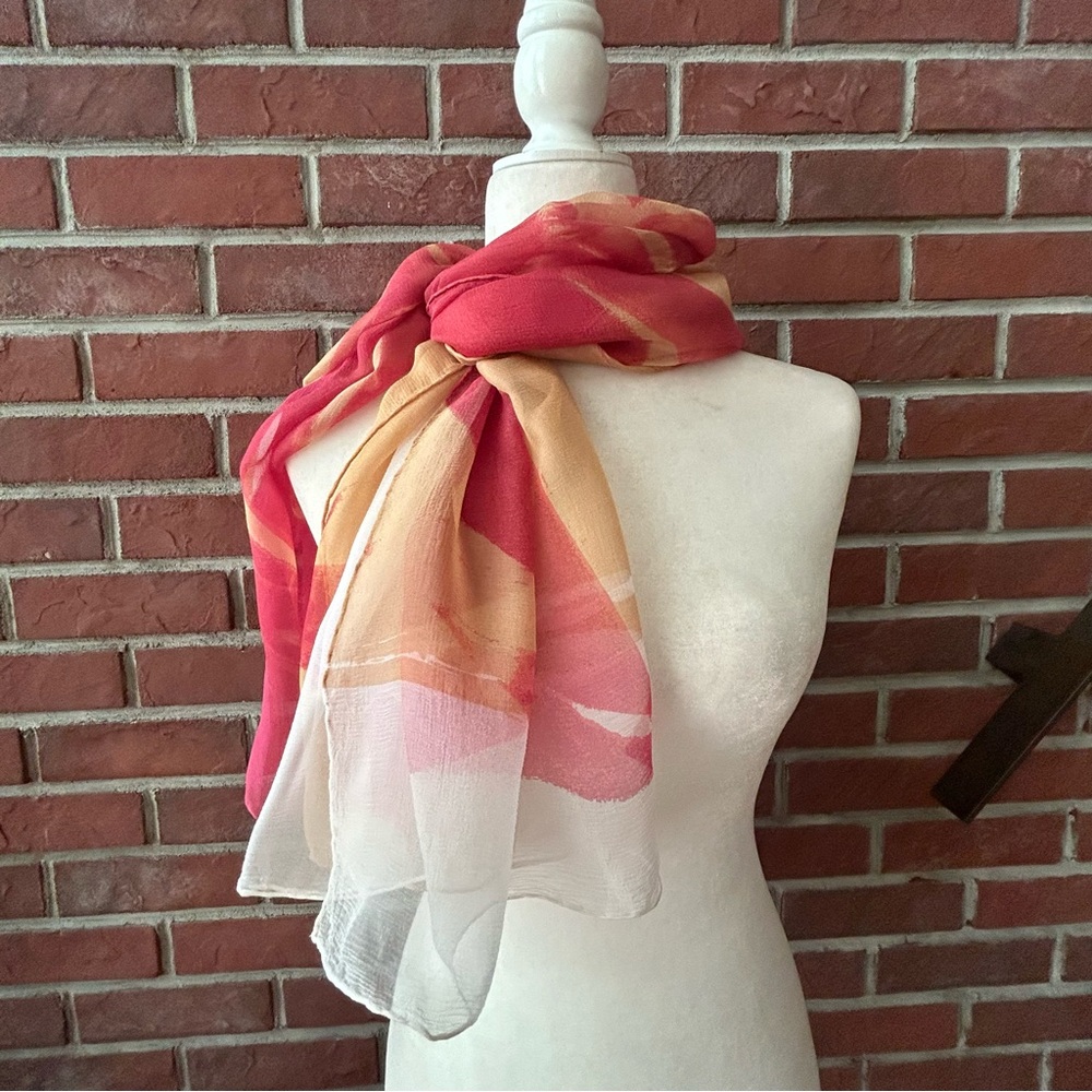 •Frances Richmond Silk Graphic Print Handrolled Large Scarf Wrap40”x55”